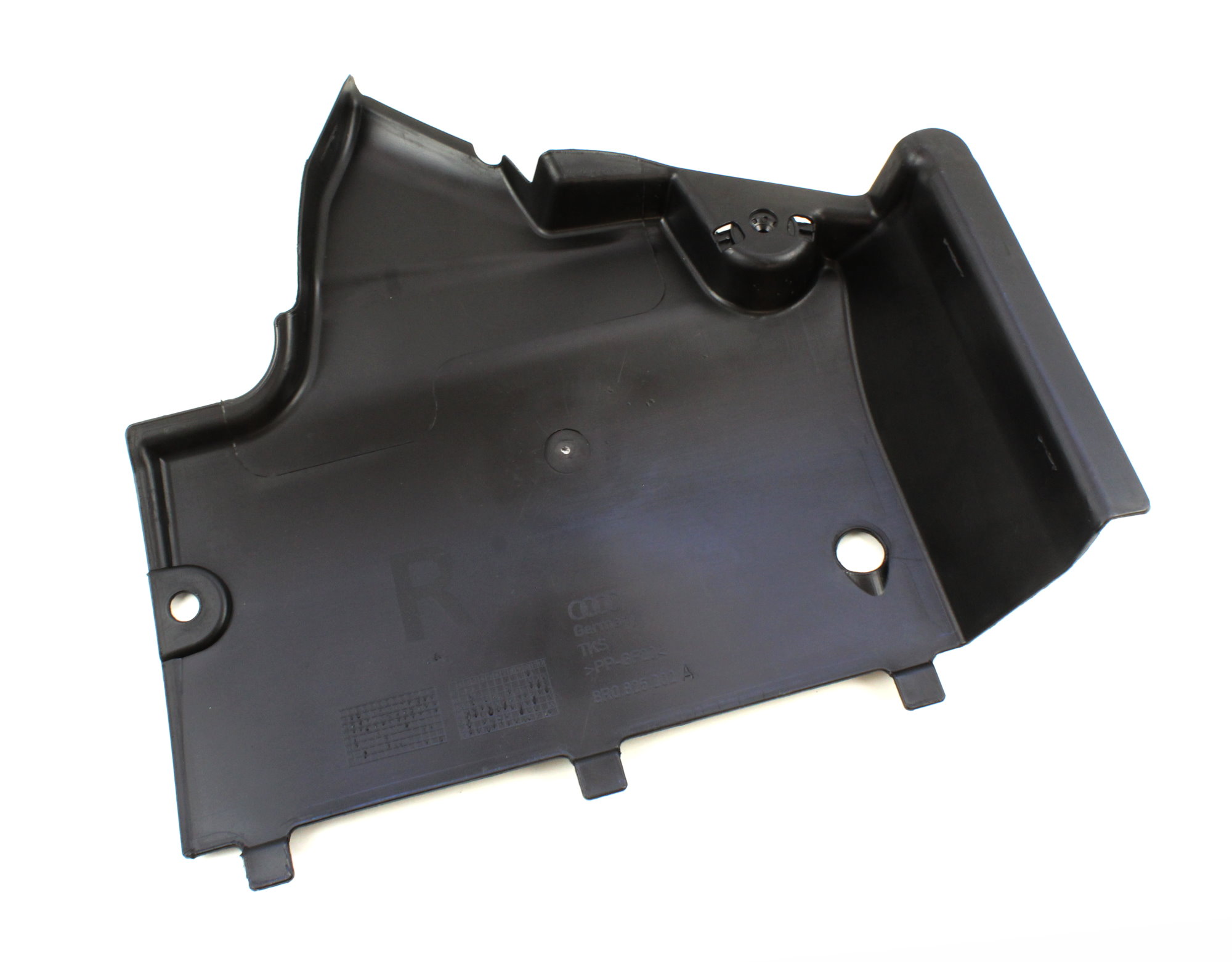 Unterbodenverkleidung rechts vorn