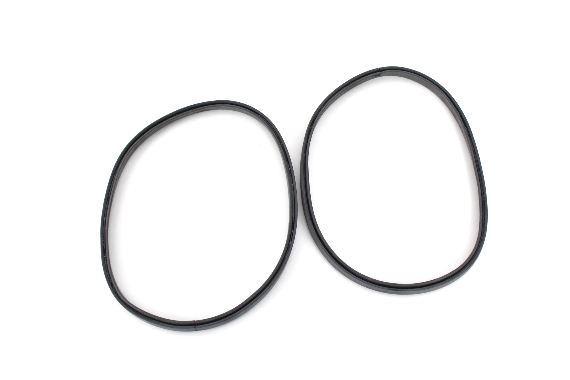 2 Stück Dichtung für Schlussleuchte innen links + rechts