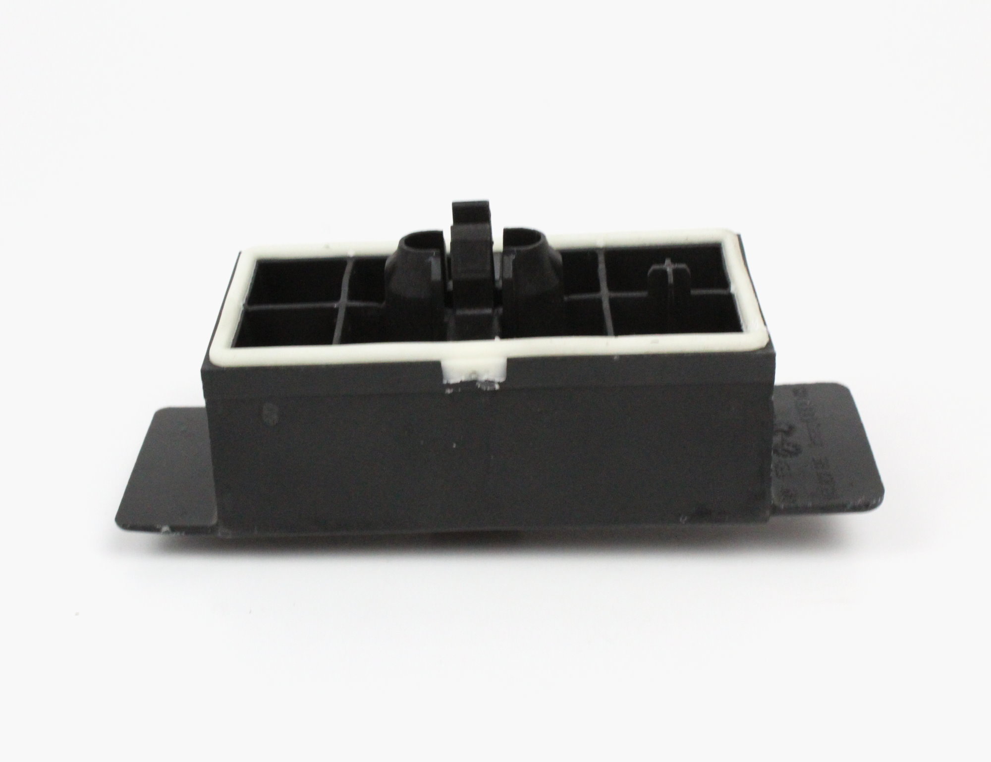 Wagenheberaufnahme vorne A6 A7 4G0802845