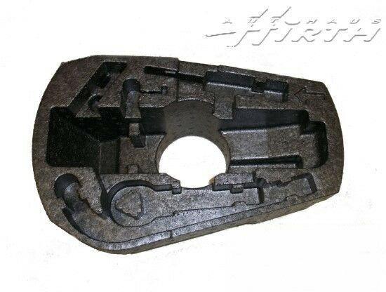 Original VW Seat Skoda Werkzeugeinsatz leer für Reserverad 14 Zoll 1S0012115P