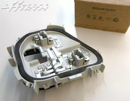 Lampenträger Lampenfassung hinten rechts aussen Original VW Golf 7 5G9945258A