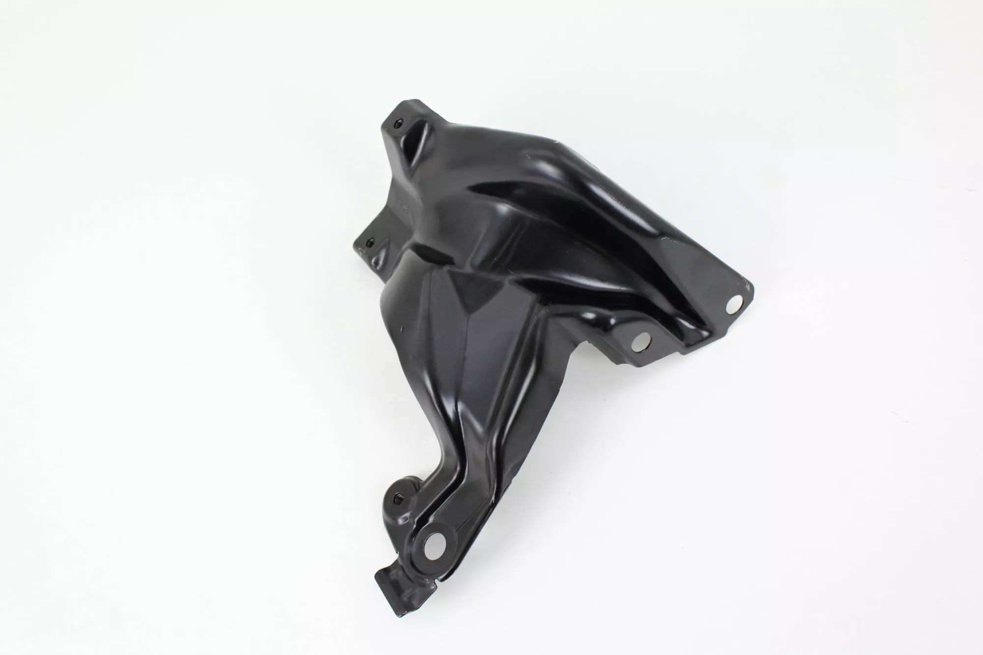 Kotflügel Halter Strebe vorne links Audi TT 8N0821135A