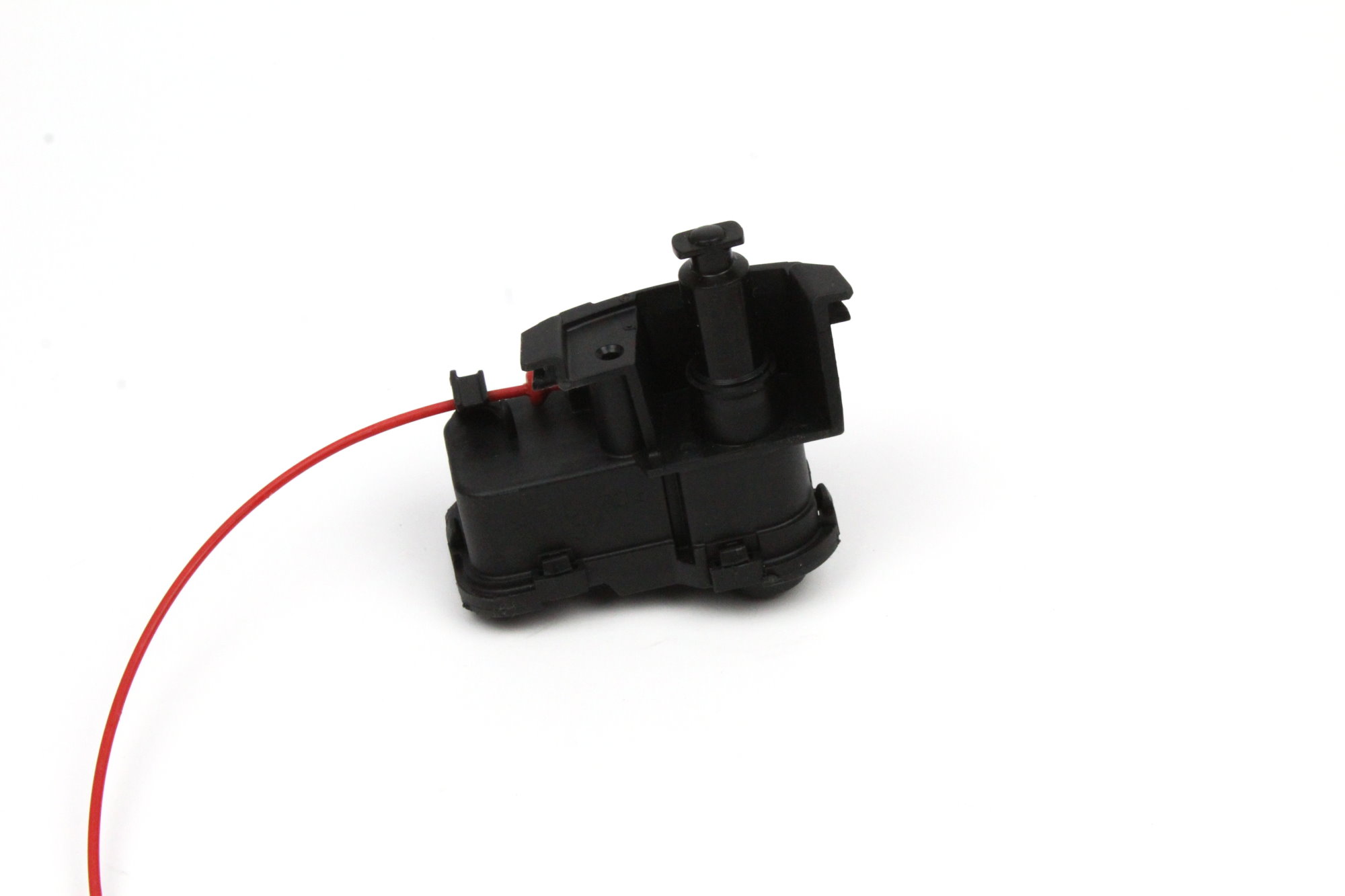 Tankklappenstellelement mit Einsatz