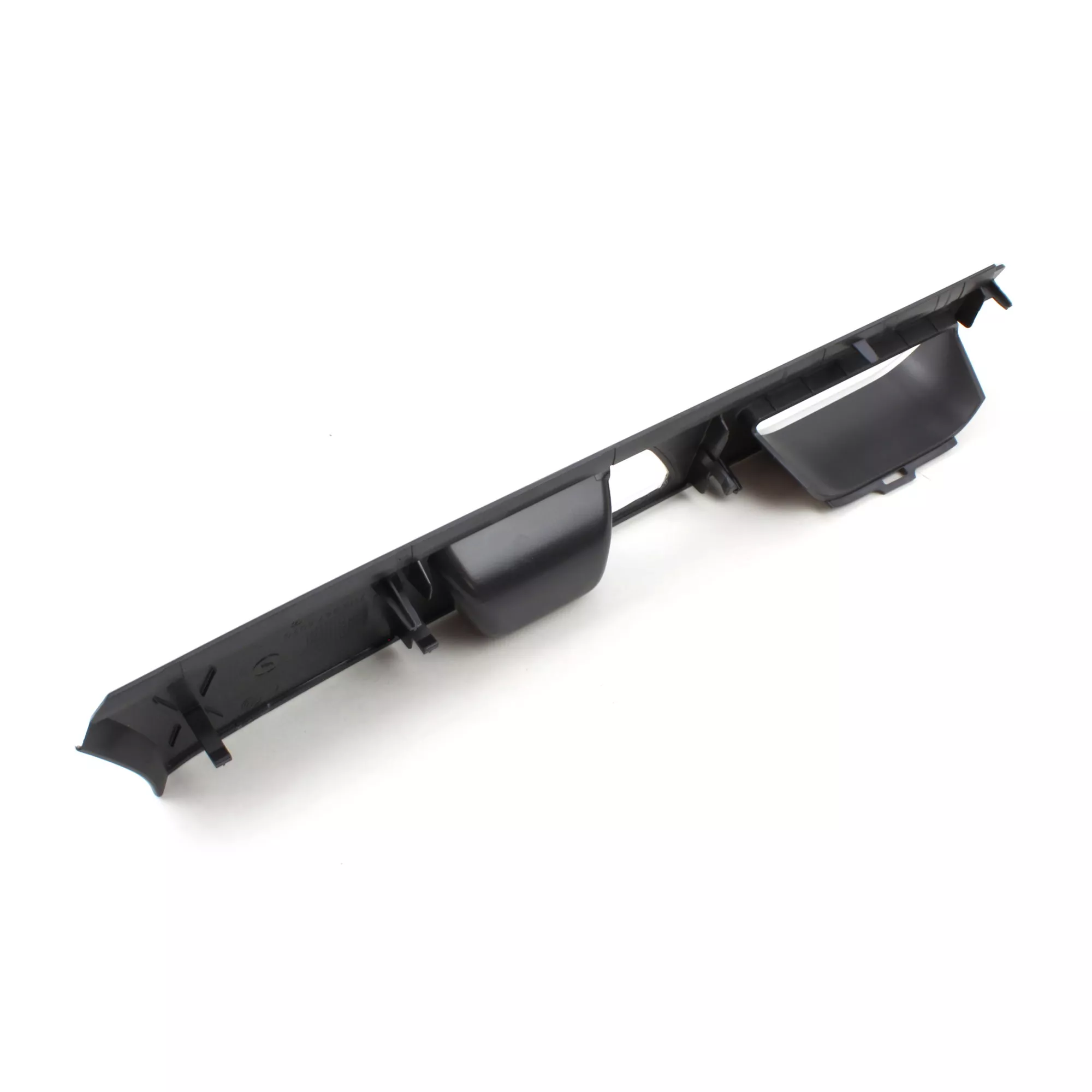 Ziereinlage Haltegriff vorne links silber-metallic 7H5867409G 60V