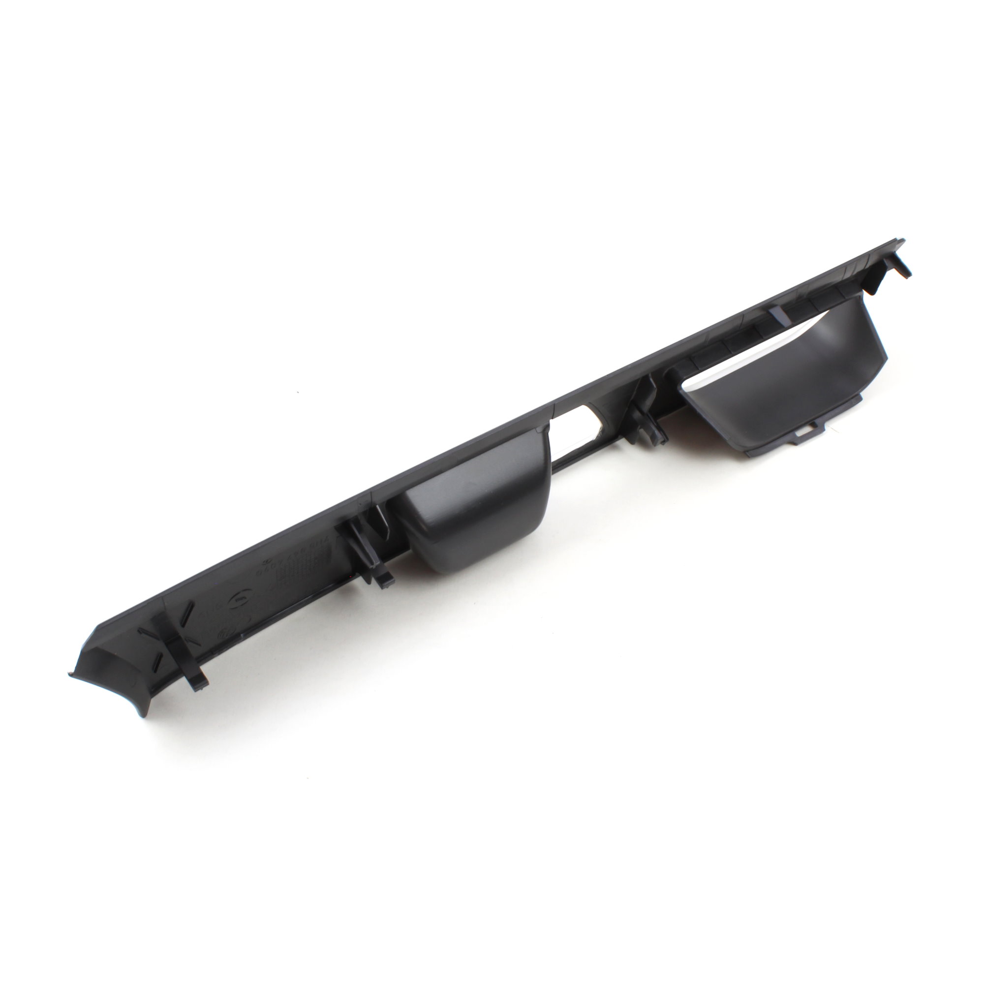 Ziereinlage Haltegriff vorne links silber-metallic 7H5867409G 60V