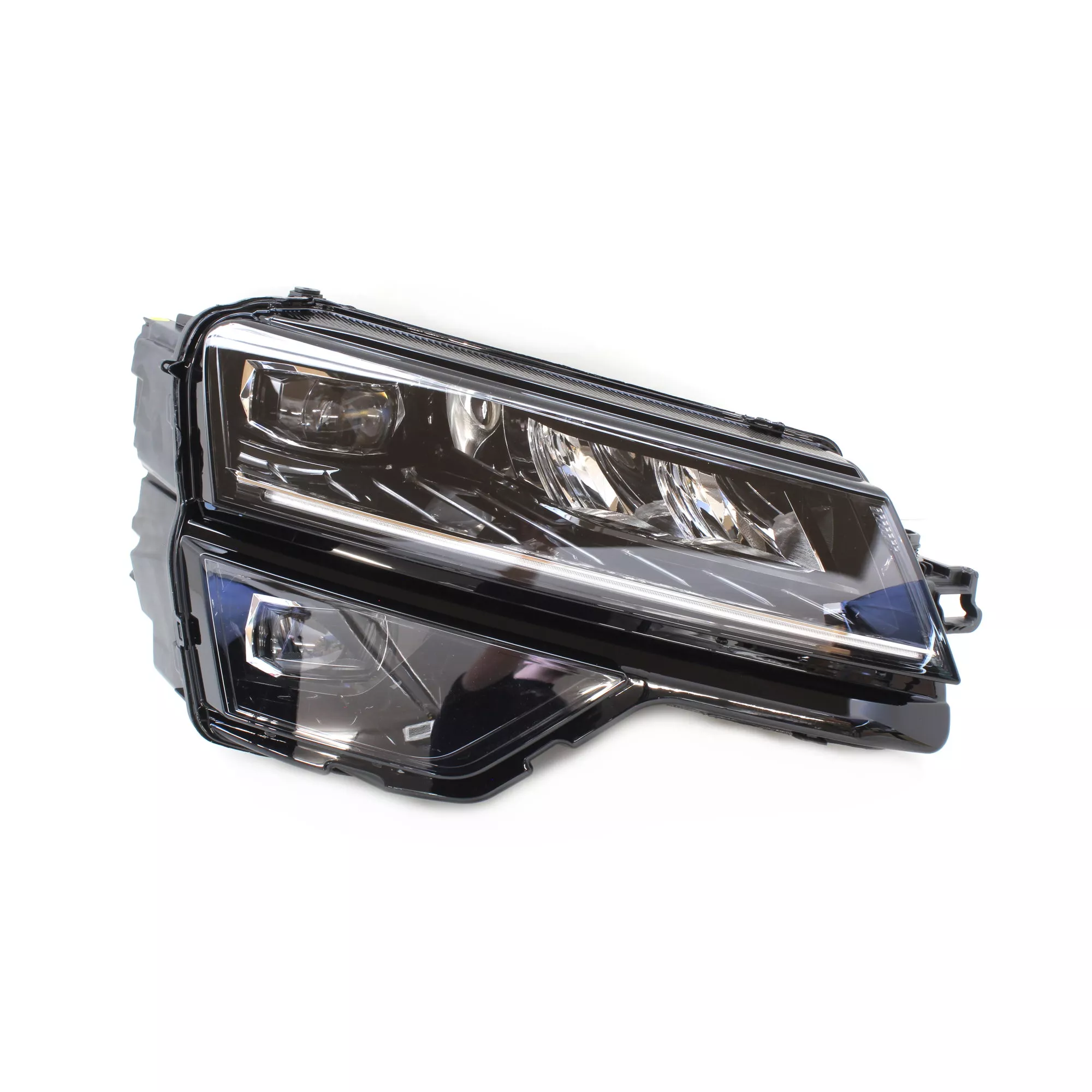 LED Scheinwerfer rechts